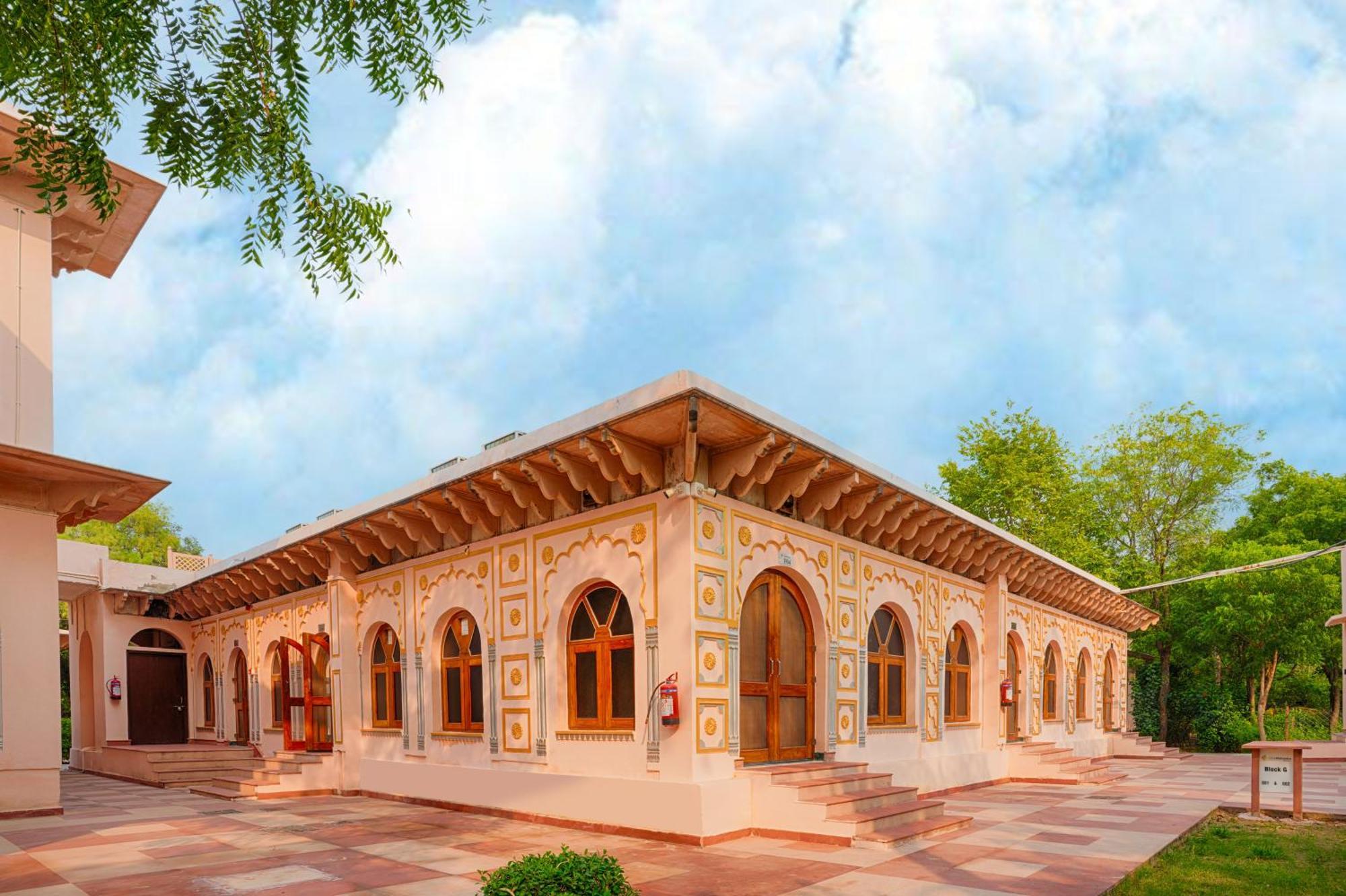 Club Mahindra Bharatpur Hotel Exterior photo