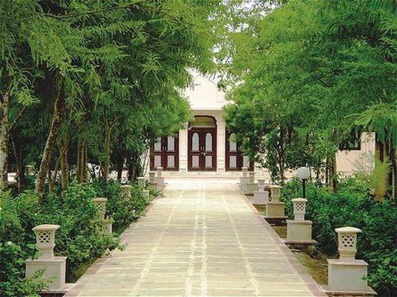Club Mahindra Bharatpur Hotel Exterior photo